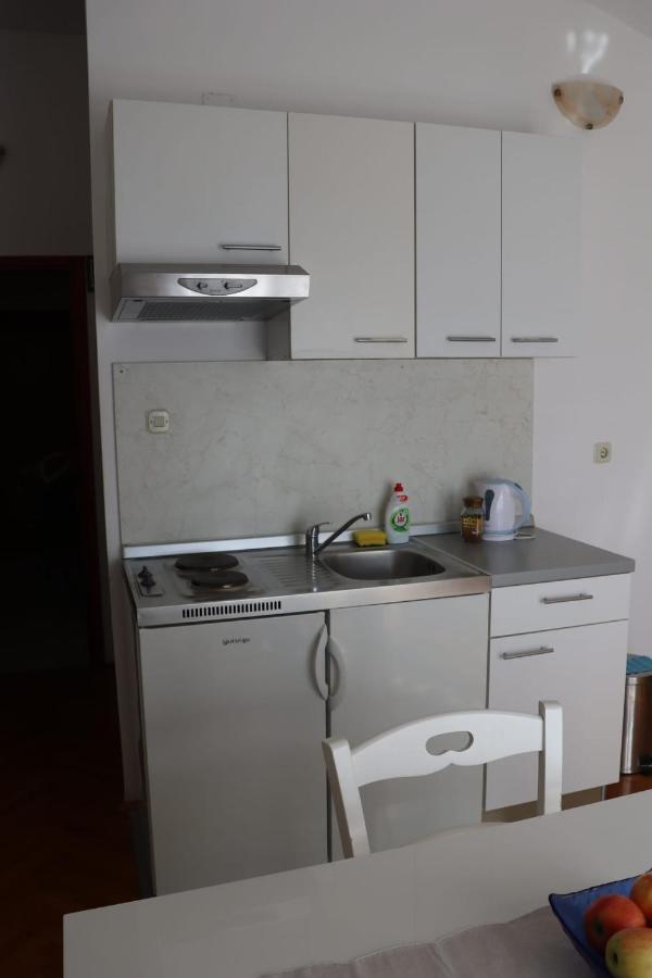 Apartments Ivanka Starigrad Paklenica Exterior foto