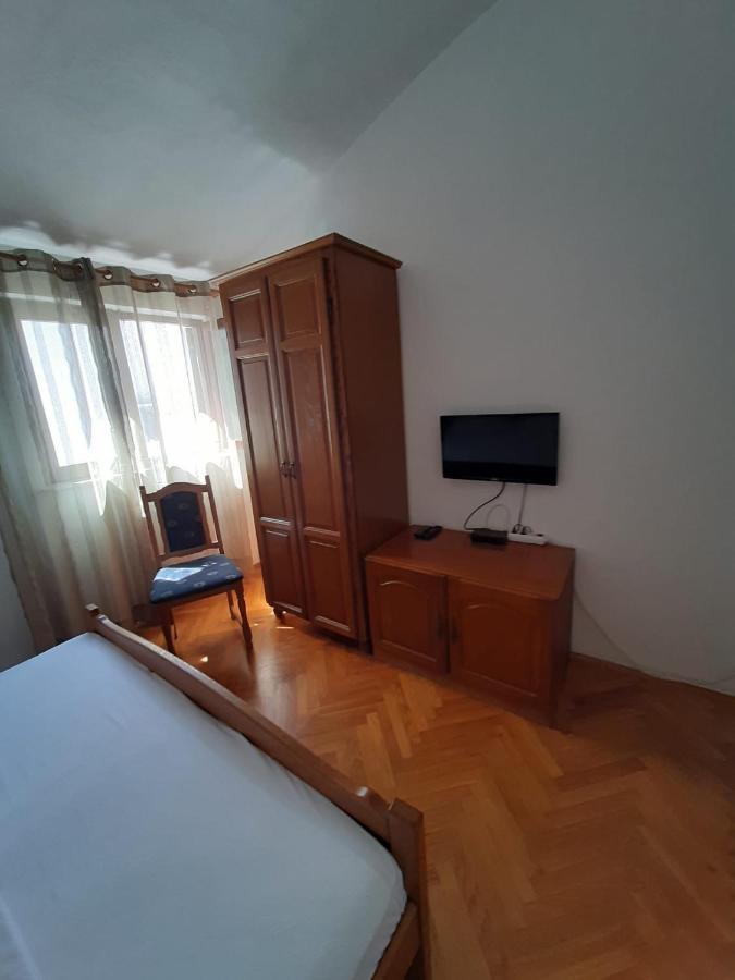 Apartments Ivanka Starigrad Paklenica Exterior foto