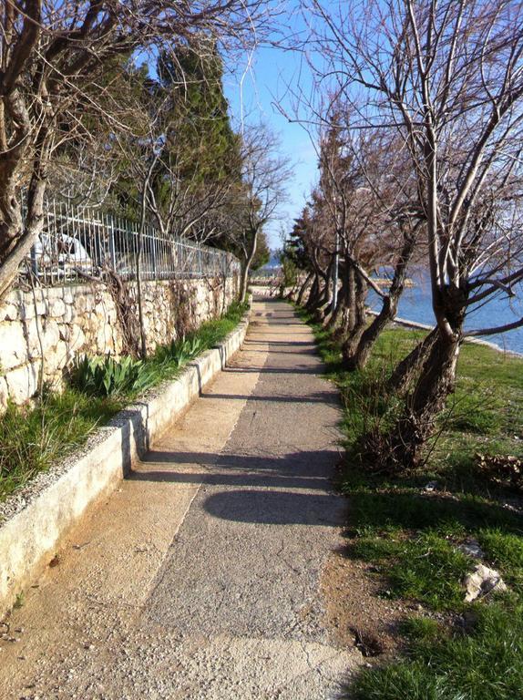 Apartments Ivanka Starigrad Paklenica Exterior foto